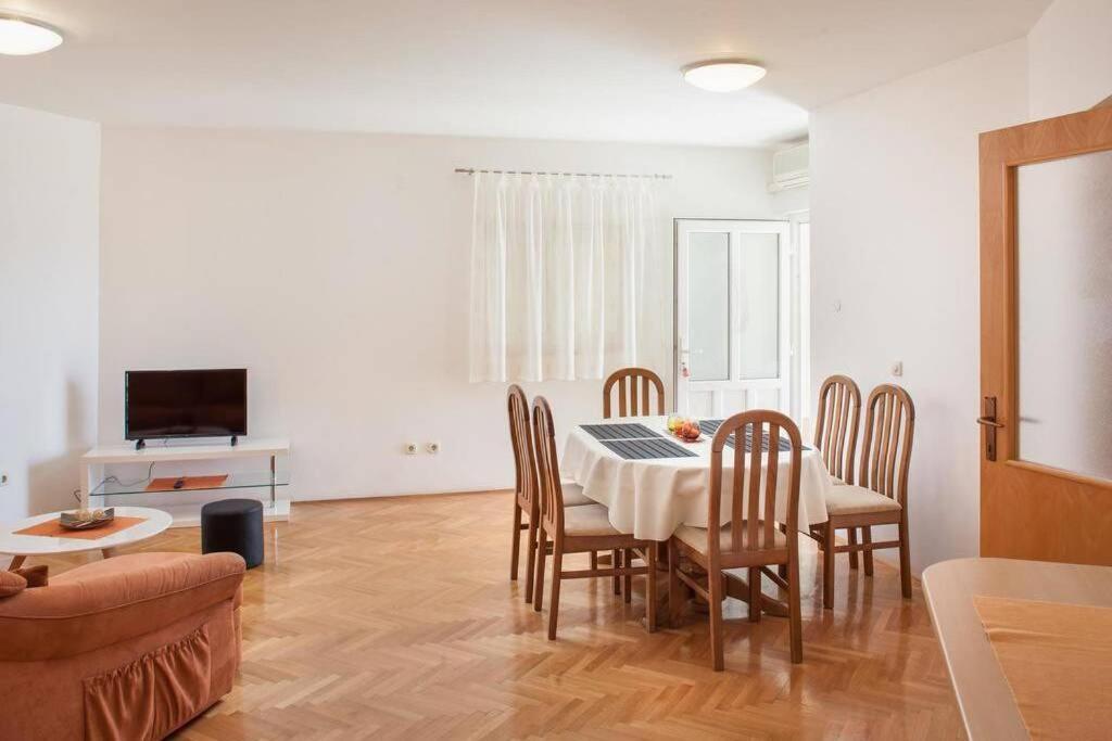 Apartment Matilda Makarská Exteriér fotografie