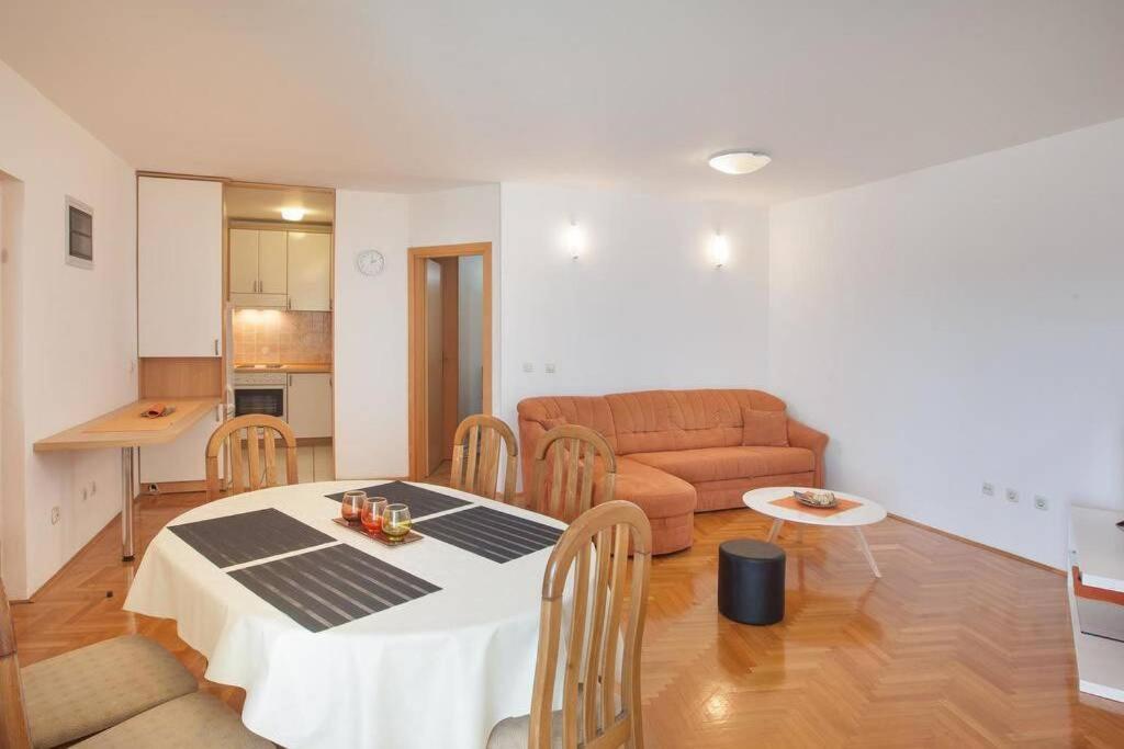 Apartment Matilda Makarská Exteriér fotografie